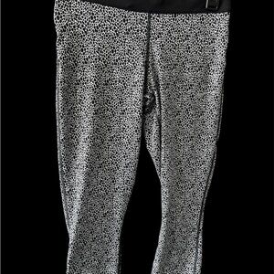 Nike Black and White Athletic Leggings